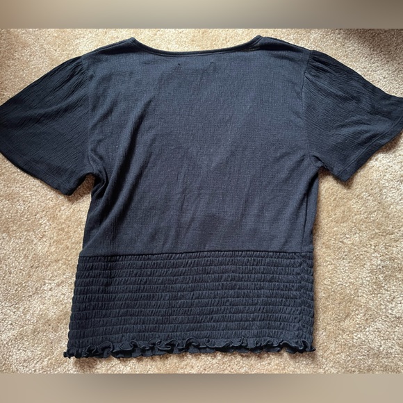 Abercrombie & Fitch knit top - Picture 2 of 3